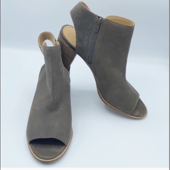 Lucky Brand Shoes - LUCKY BRAND Peep-toe Leather Ankle Boots.